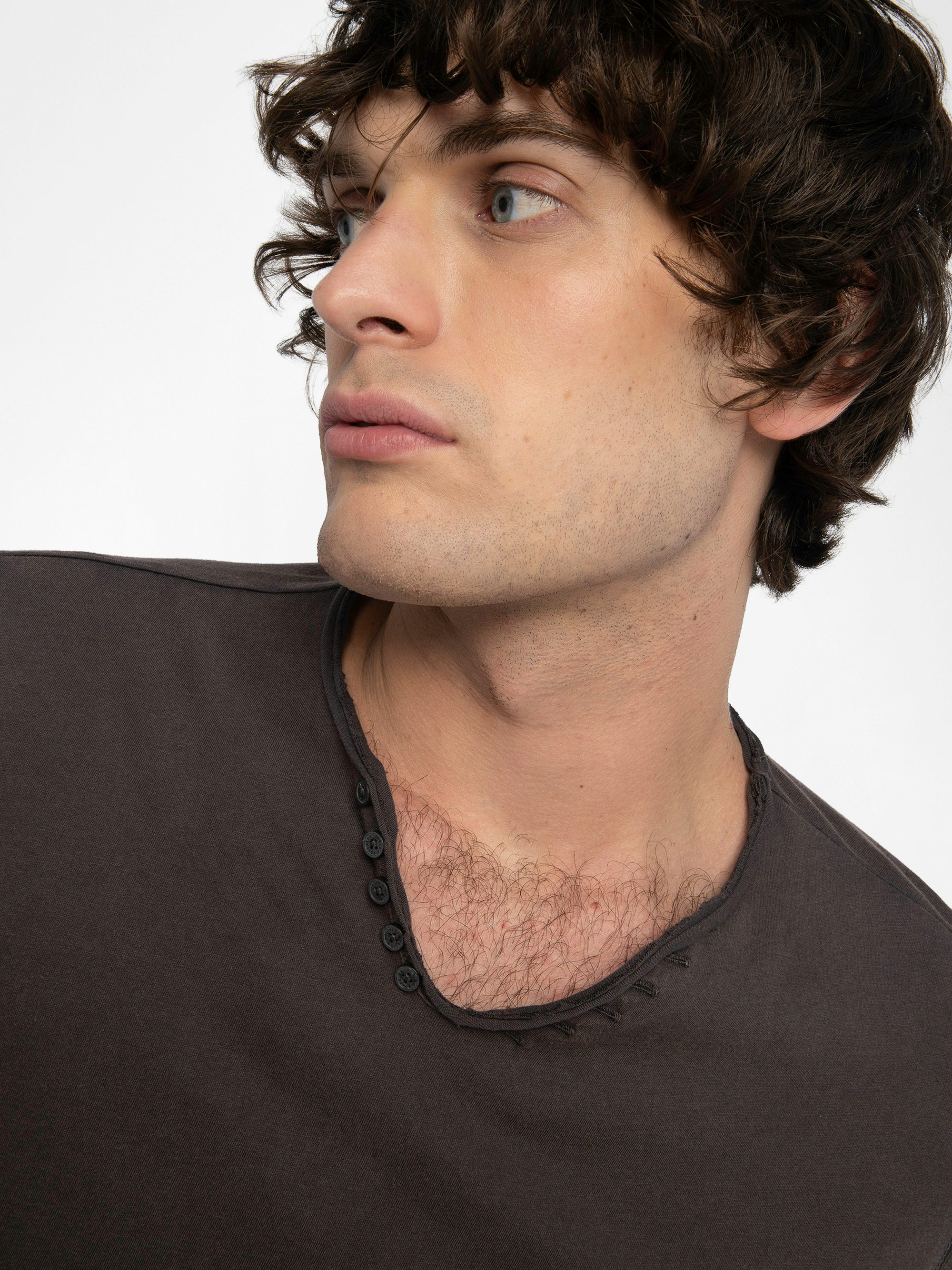 Monastir Henley T-shirt - Short-sleeved Henley T-shirt with back print.